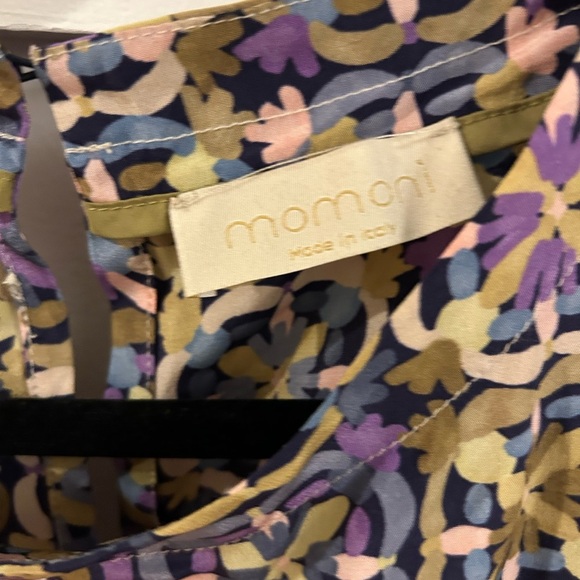 Momoni silk geometric sleeveless blouse pant set - Picture 4 of 9